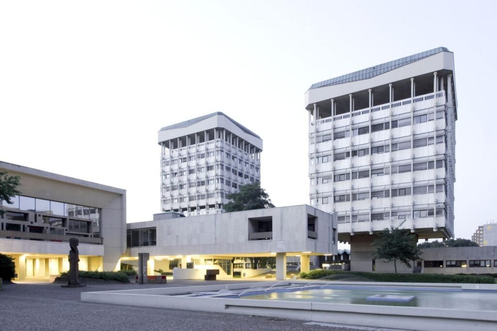 Rathaus Marl im Ruhrgebiet mit moderner Architektur